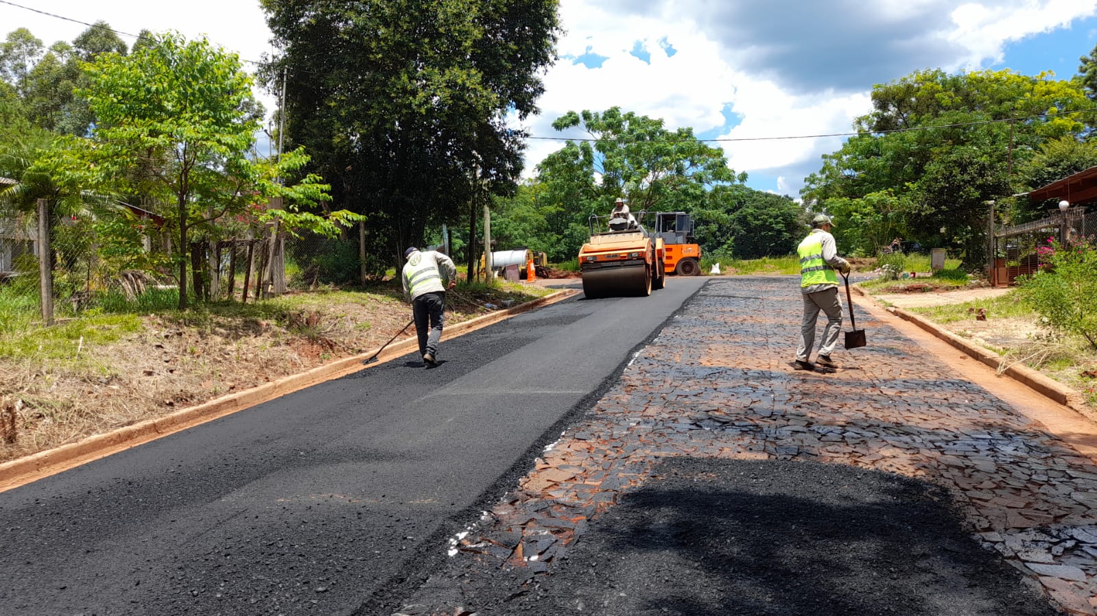 PUERTO ESPERANZA: OBRAS DE URBANIZACIÓN AL INTERIOR DE LA PANTA ARAUCO Y CENTRO URBANO