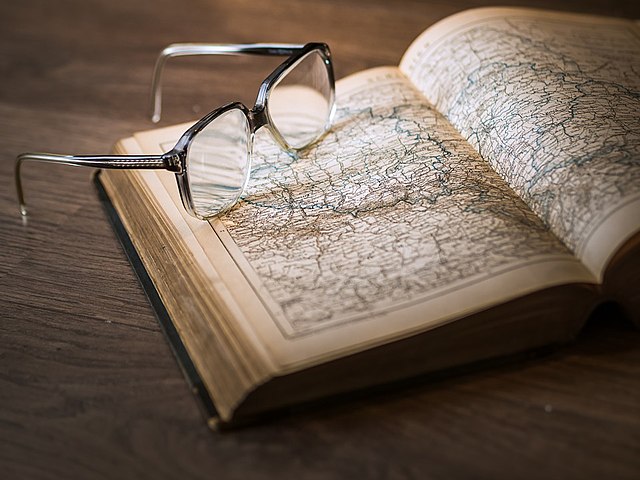 640px-Literatura_mundial