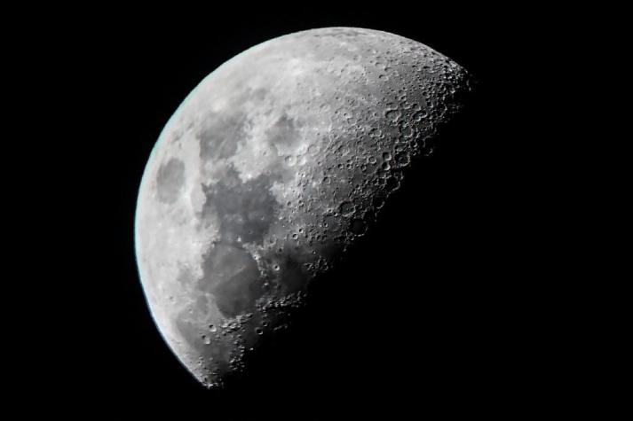 EL PRIMER INTENTO FOTOGRÁFICO DE LA LUNA