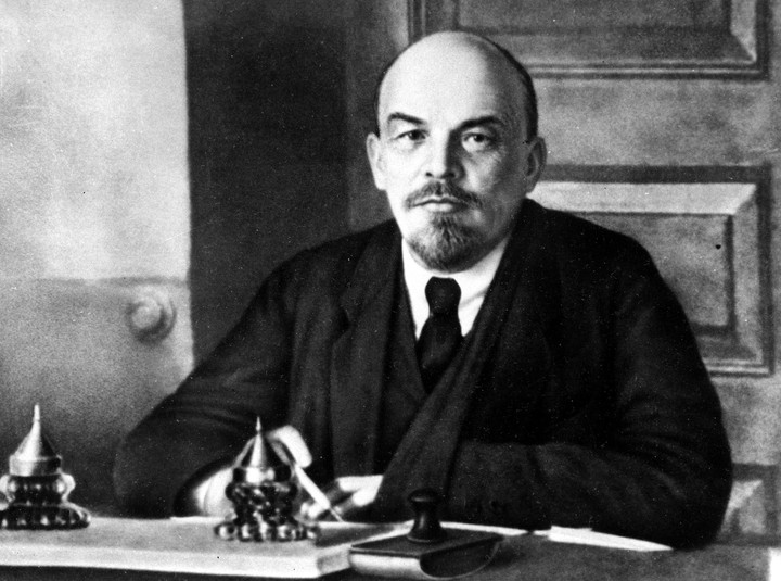EL 21 DE ENERO DE 1924 FALLECE LENIN