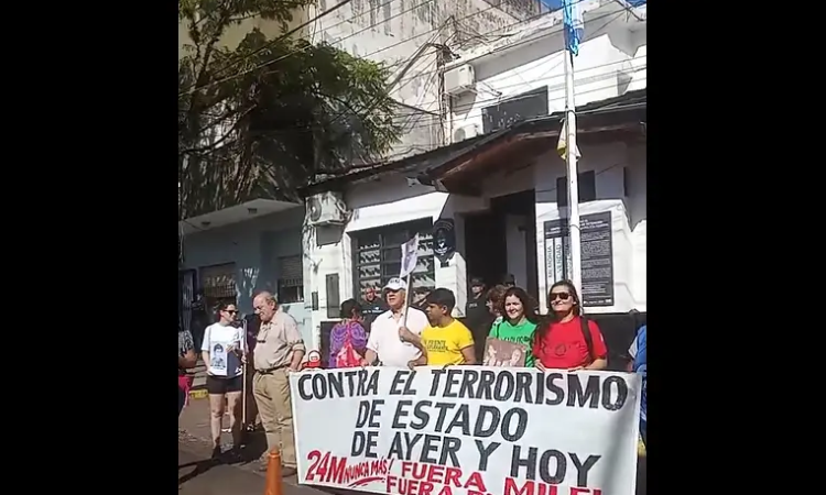 Marcha en Posadas por el dia de la memoria