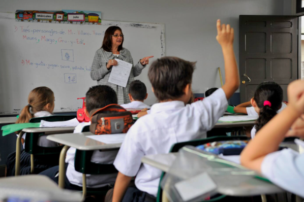 INICIA HOY EL CICLO LECTIVO CON UN ACTO EN LA ESCUELA 675 DEL BARRIO MINI CITY DE POSADAS