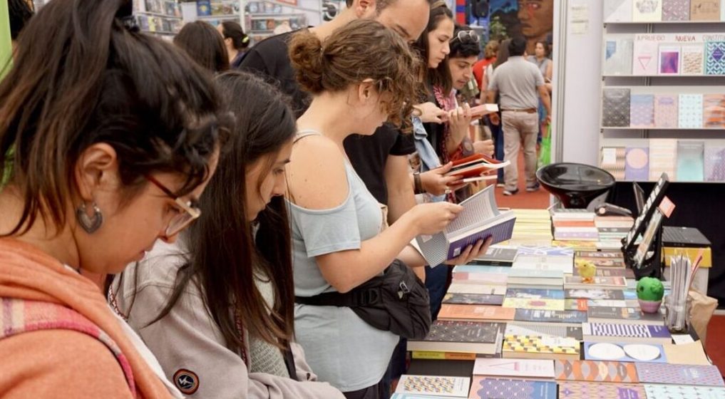 REGRESO DE LA FERIA DEL LIBRO POSADAS