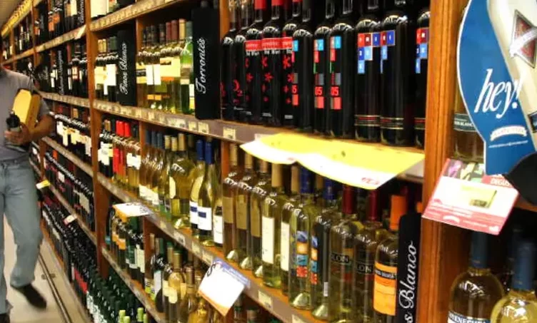 ELIMINACIÓN DE TASA DE VENTAS EN BEBIDAS ALCOHOLICAS