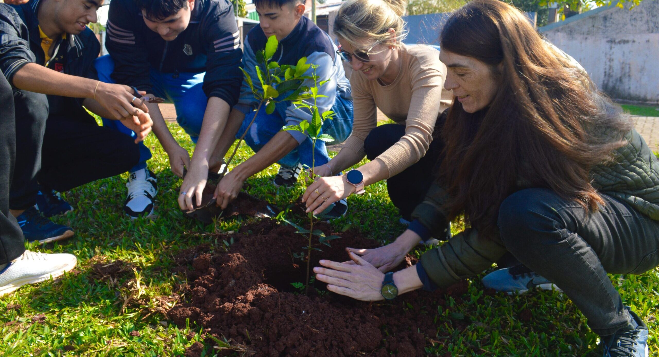 JORNADA AMBIENTAL EN LAS MARGARITAS