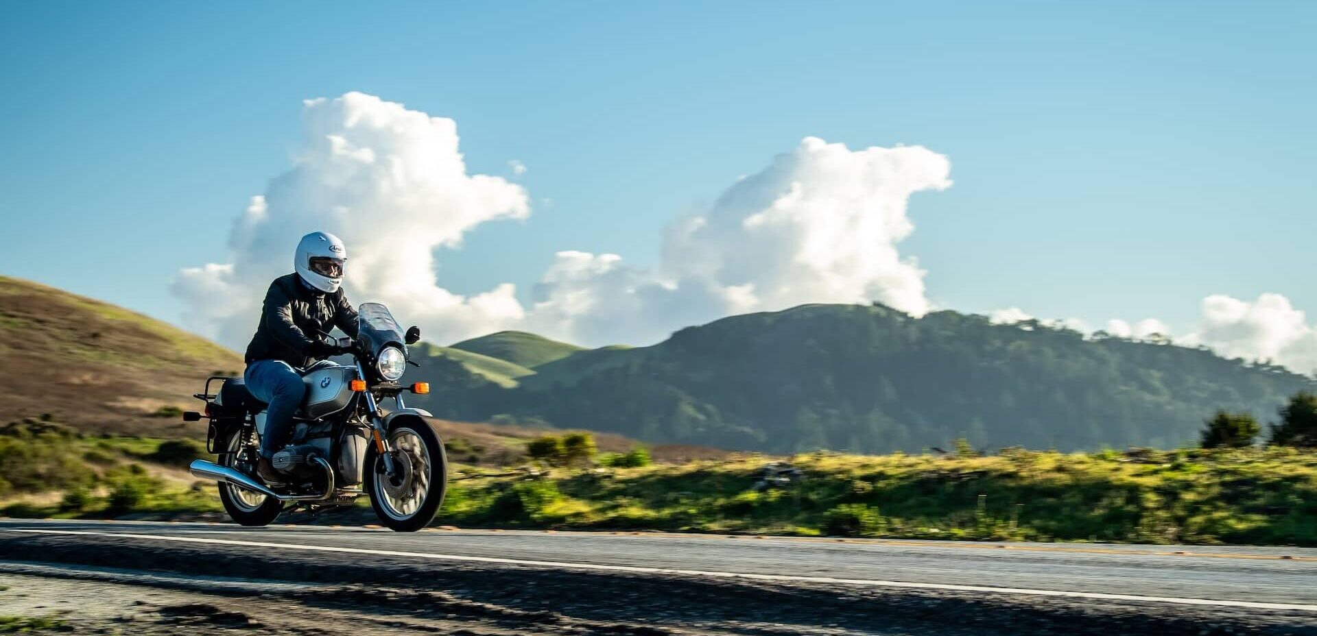 SEGUROS MÁS ECONÓMICOS PARA AUTOS Y MOTOS