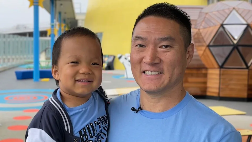 Avance científico mundial: un niño de 3 años sorprende a la medicina con una innovadora terapia genética.